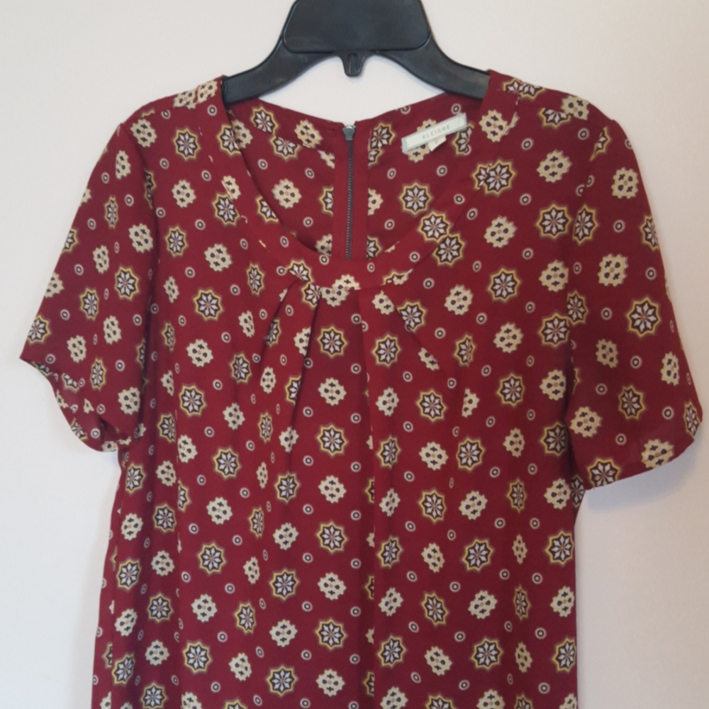 Blouse: Maroon with Geometric Detail